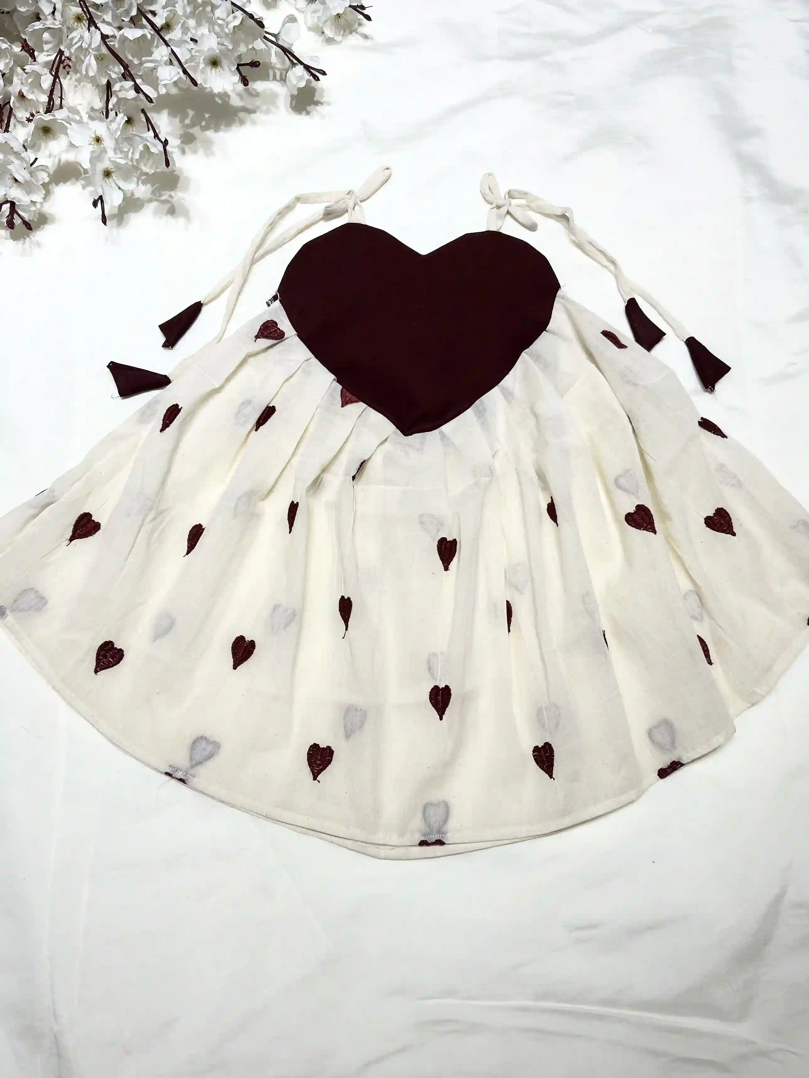 Kora heart-maroon