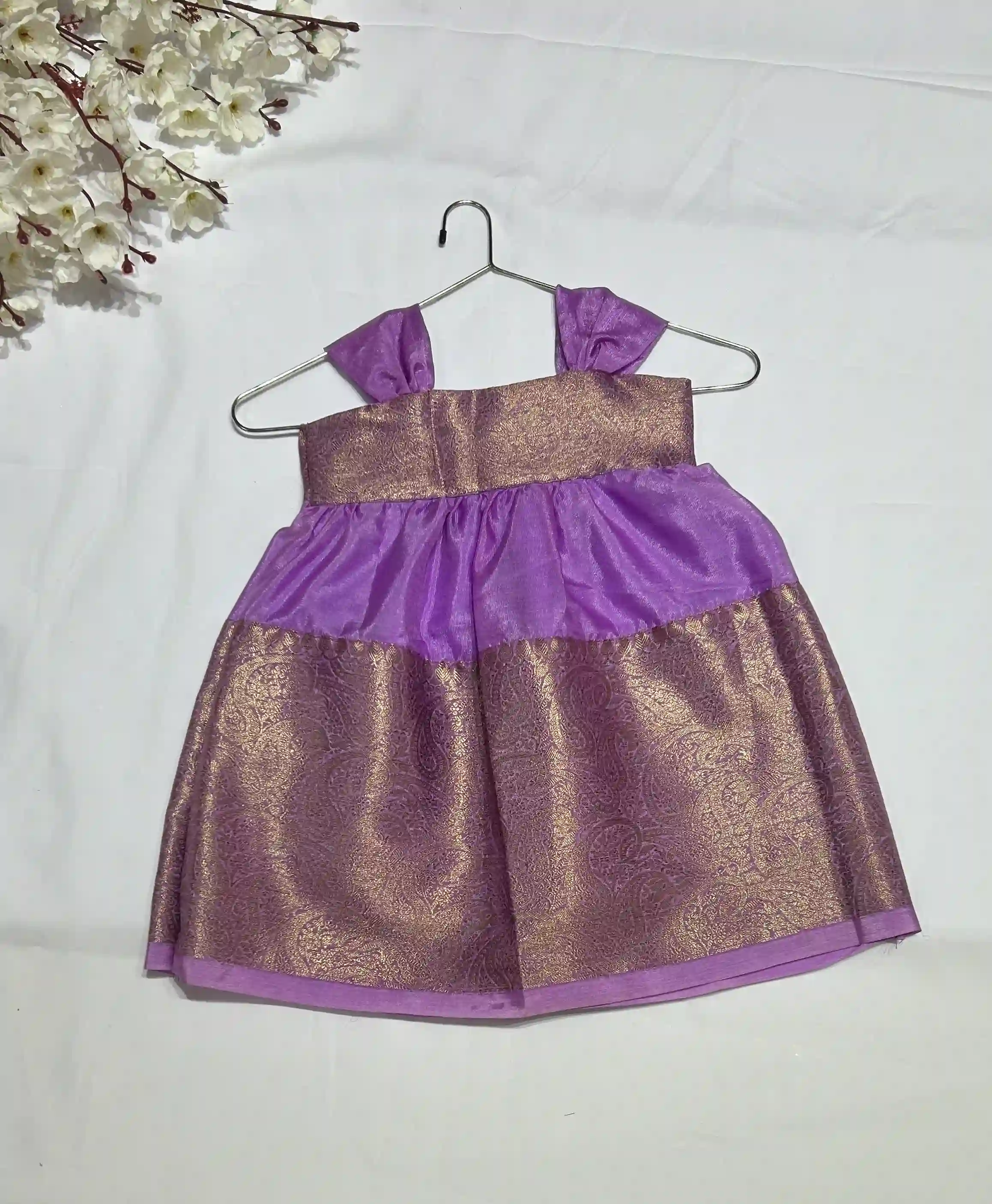 Antique lilac