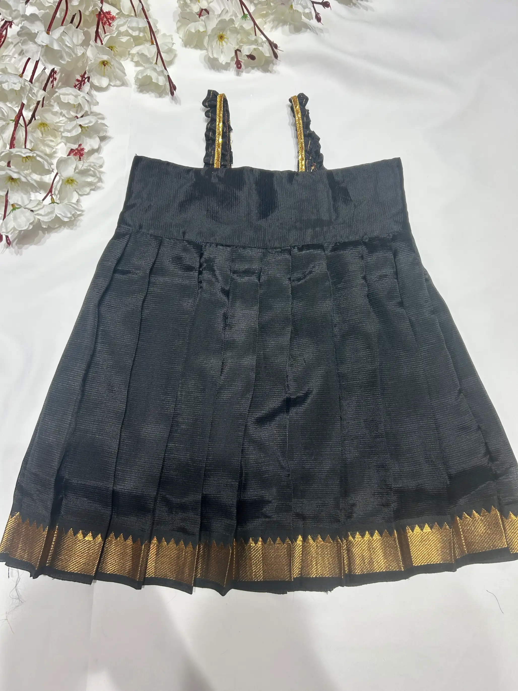 Mangalagiri Pattu Gold Border Frock