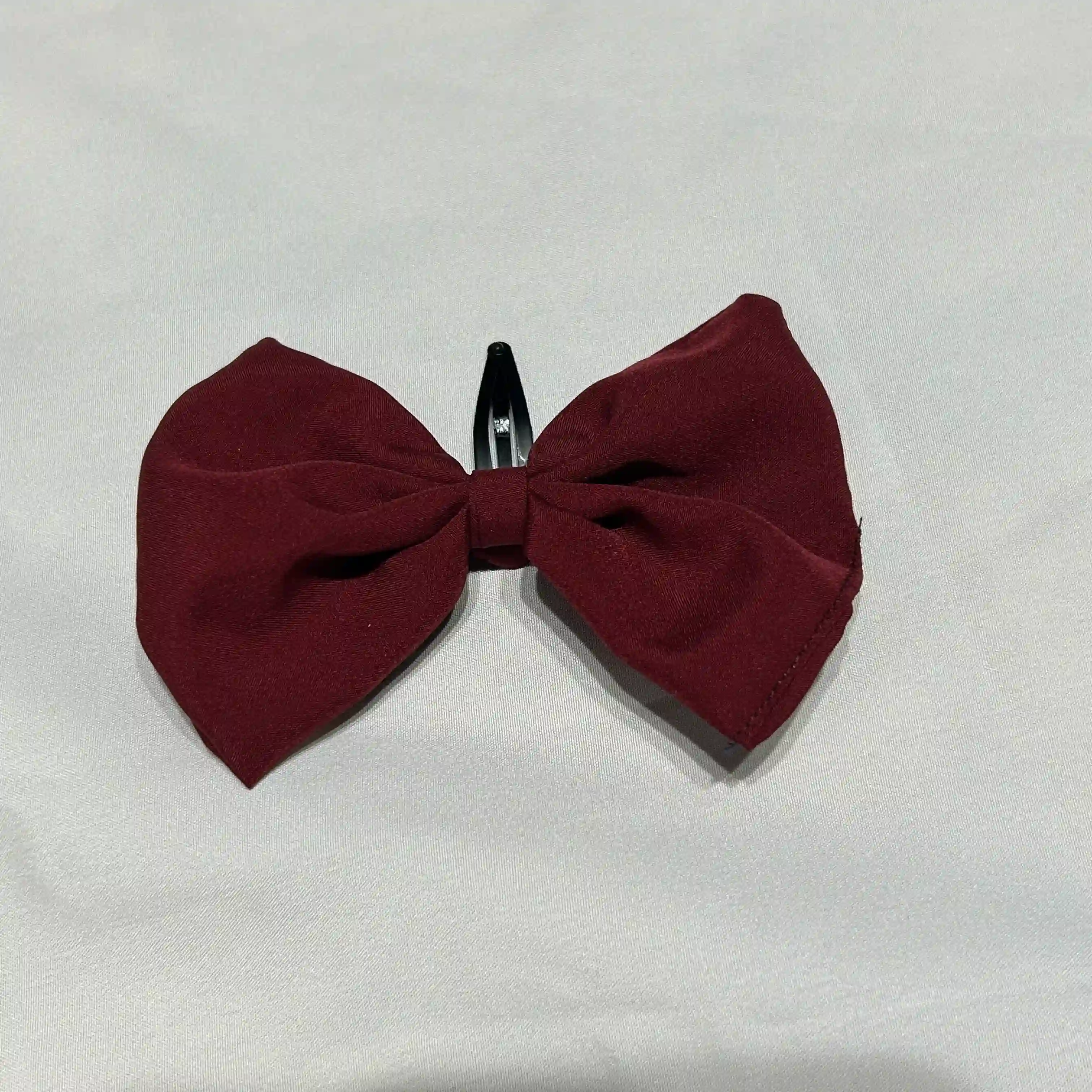 Bow - hairclip